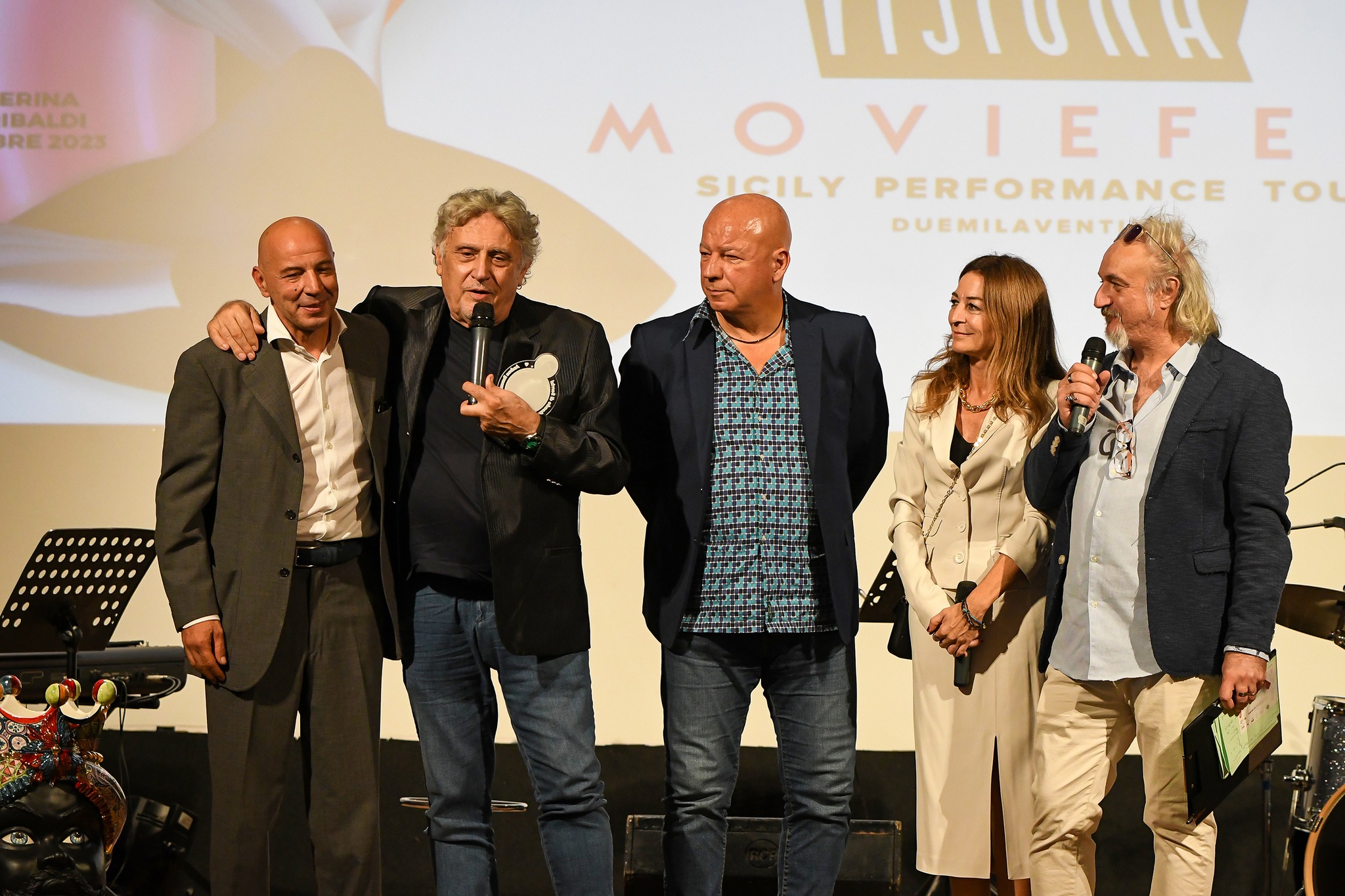 Aldo Baglio, Andrea Roncato, Giovanni Cacioppo, Diana de Marsanich e Dario Lessa